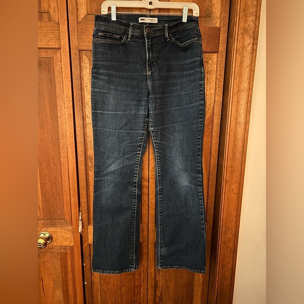 Levi’s Women’s Red Label Darkwash Perfectly Slimming 512 Bootcut Western Jeans